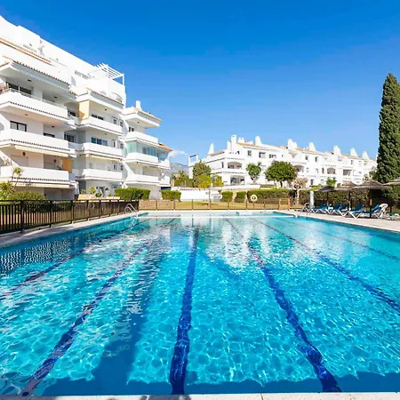 Marbella Home Rentals - Puerto Banus, Spacious 3Br Apartment * Marbella