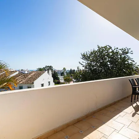 Marbella Home Rentals - Puerto Banus, Spacious 3Br Apartment Lejlighed Marbella