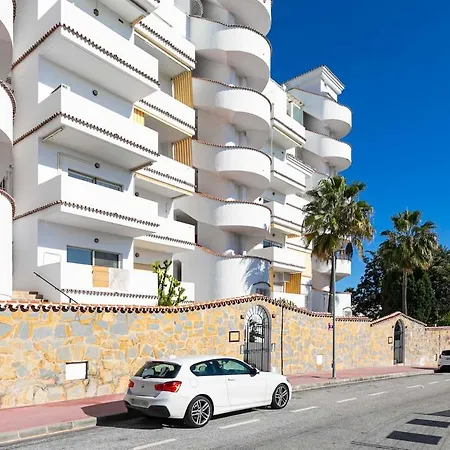Διαμέρισμα Marbella Home Rentals - Puerto Banus, Spacious 3Br Apartment Μαρμπέλλα