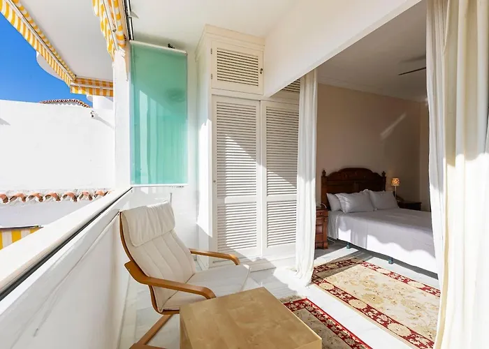 - Puerto Banus, Spacious 3br דירה *