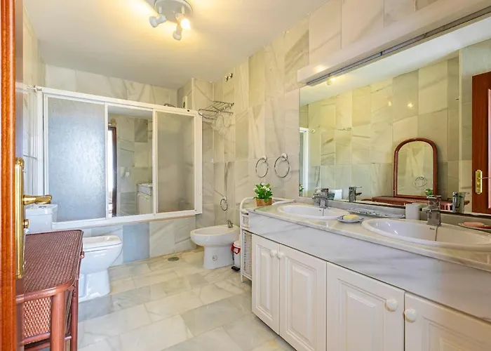 - Puerto Banus, Spacious 3br מארבלה