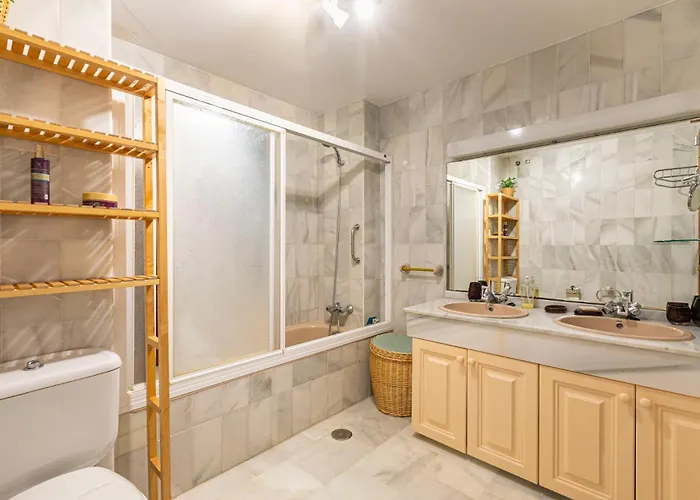 Apartamento - Puerto Banus, Spacious 3br Marbella