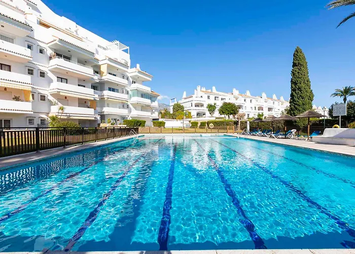- Puerto Banus, Spacious 3br * Марбелья