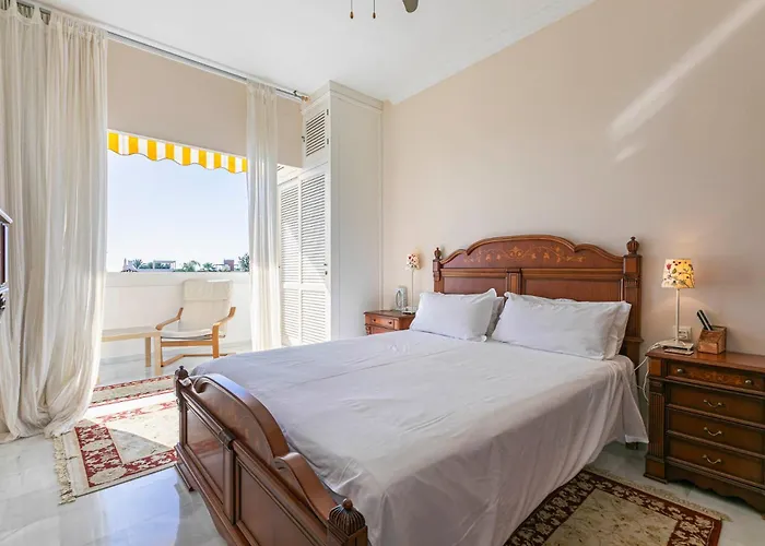 Apartamento - Puerto Banus, Spacious 3br *