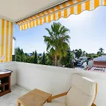 - Puerto Banus, Spacious 3br Apartman Marbella